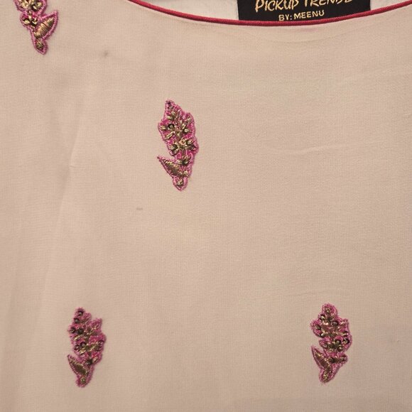 Indian Top - White and Pink - Picture 5 of 6